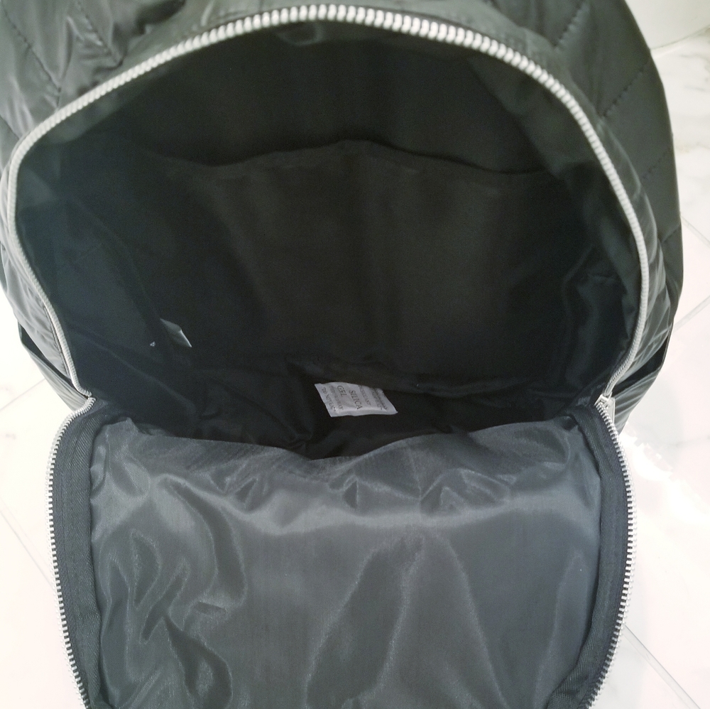 Victoria's Secret PINK Quilted Taffeta Black Campus Backpack NWT - Picture 8 of 10